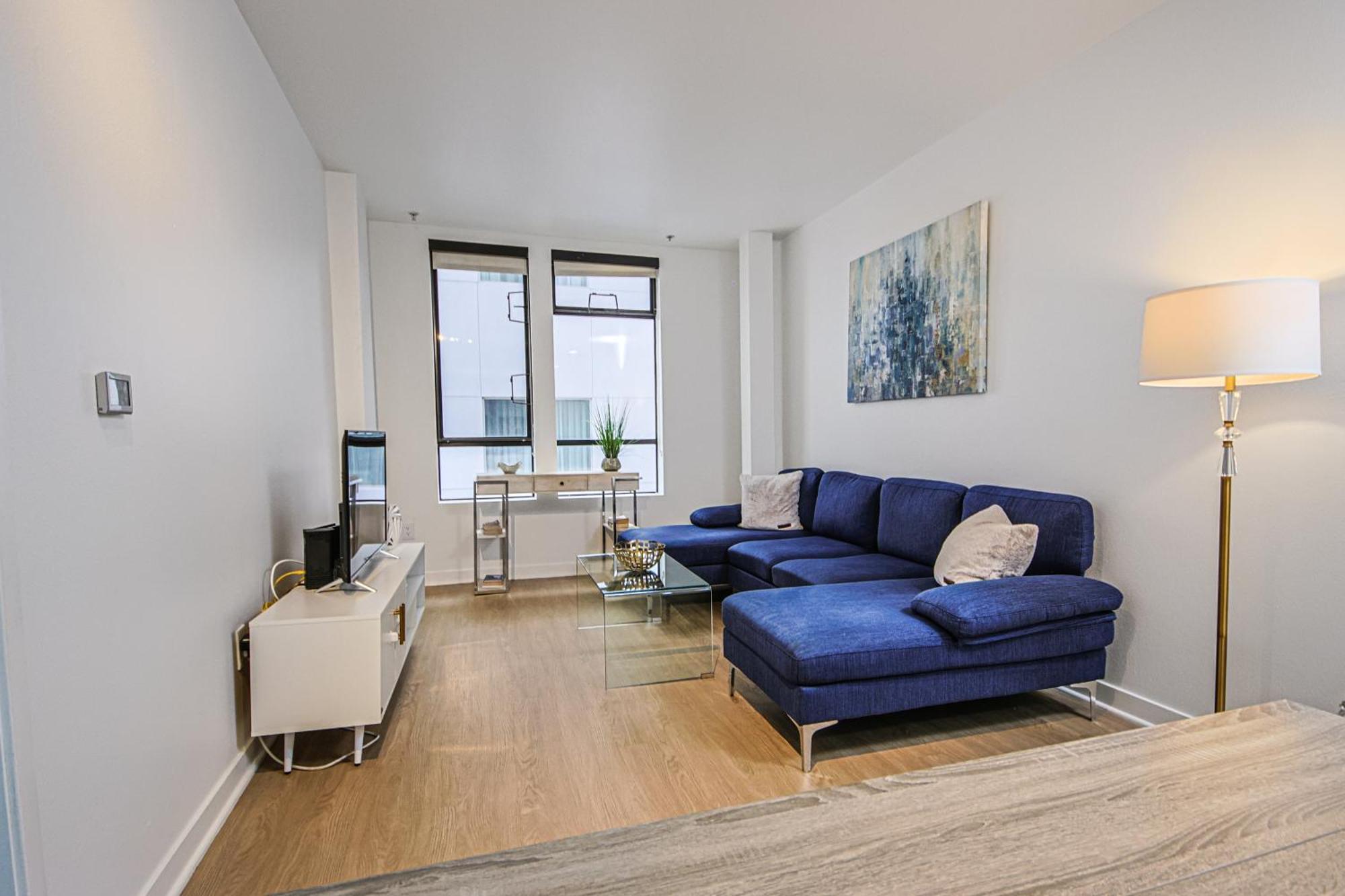 The Carlton- Modern-Luxury 2 Master Suites In Hrt Of Sm Steps To Ocean Ave Лос-Анджелес Екстер'єр фото